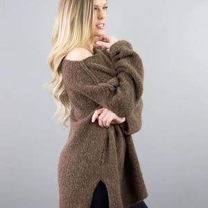 Brown Alpaca Oversized  knit woman sweater.