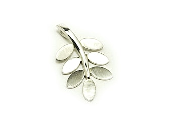 pendant silver leaf acacia