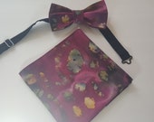 Shades of Burgundy Wine Batik Acid Look Pre-Tied Bow Tie Bowtie - Matching Pocket Square - FREE Shipping - Unique Wedding Splatter