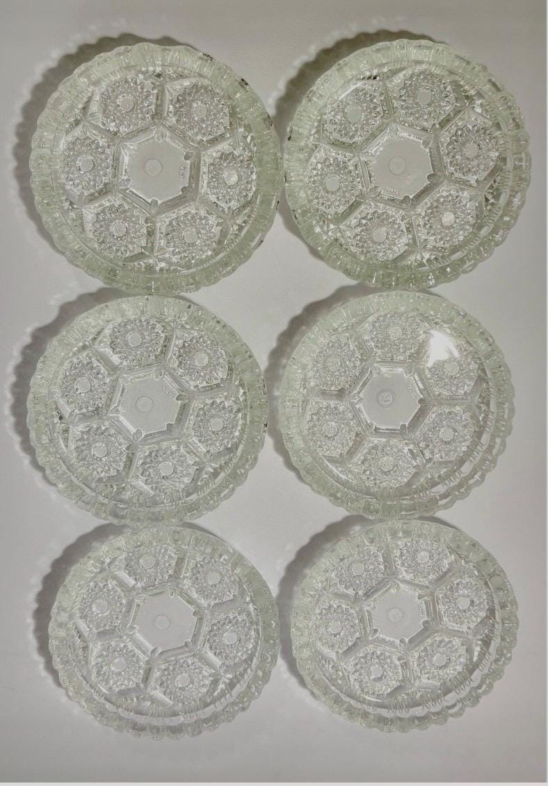 6 glass ashtrays Round Stackable Hexagonal Patterns Scalloped MCM