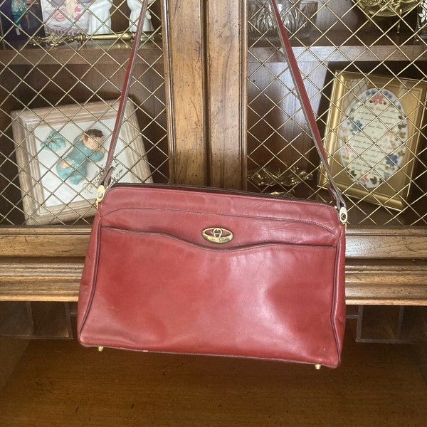 1980 Burgundy Etienne Aigner purse Leather Shoulder Handbag Elegant Everyday Purse Zipper closure 12" X 7" X 4" Unique Vintage gift