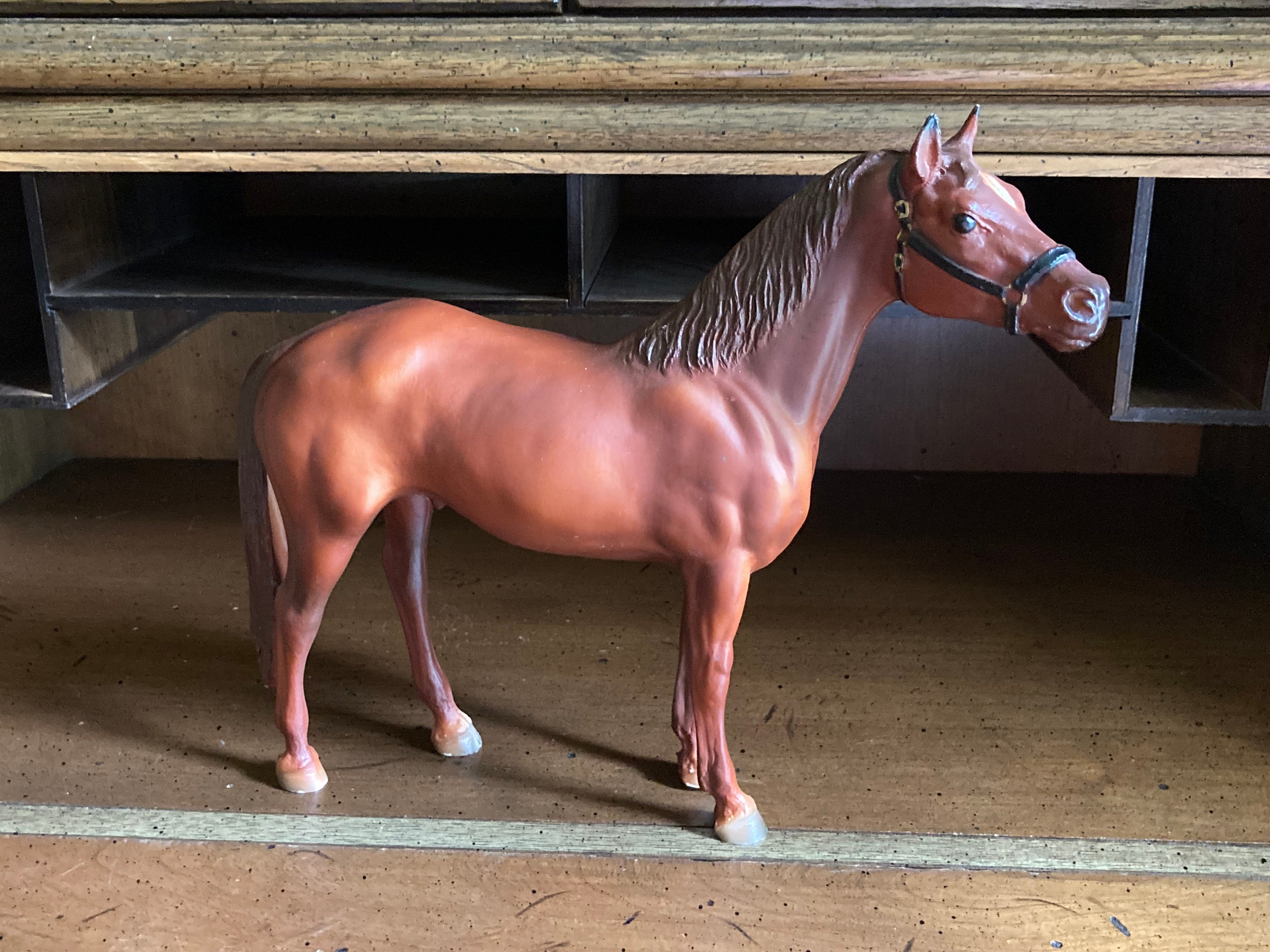 2021 spring and summer new Vintage breyer lying down horse www.nojirien
