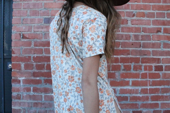 Floral Printed Flowy Dress, retro clothing, vintag