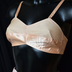 Buy Vintage Delightform Foundations White Striped Satin Bra 38C