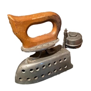 Iron antique collectors oil heated wood handle ornament curio