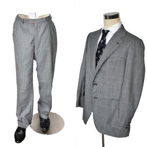 Vintage men&#39;s suit dogs tooth 80&#39;s retro 44&quot; black white
