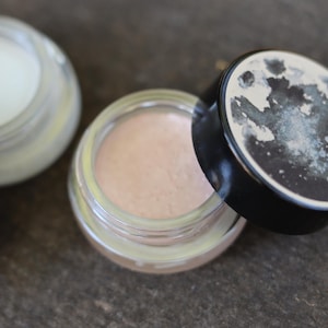 Glow Pots and Powder Highlighters • Illuminators • Shimmering Perfection • Earth Mineral Cosmetics