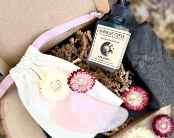 Gua Sha + Facial Serum Gift Set