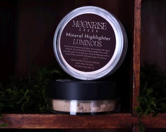 Highlighters • Pots and Powder • Illuminators • Shimmering Perfection • Earth Mineral Cosmetics