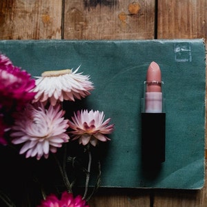 Botanical Vegan Lipstick • Matte and Lavish Shades • Organic + Gluten Free + GMO Free • 14 shades of Lip Stick