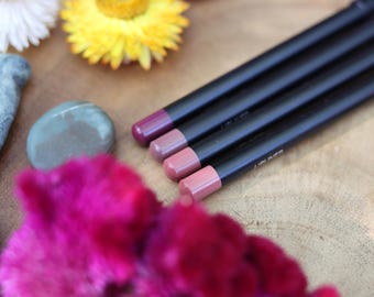 Lip Pencil • Botanical Blend • Earth Mineral Cosmetics • Vegan + Organic + Gluten Free + Cruelty Free