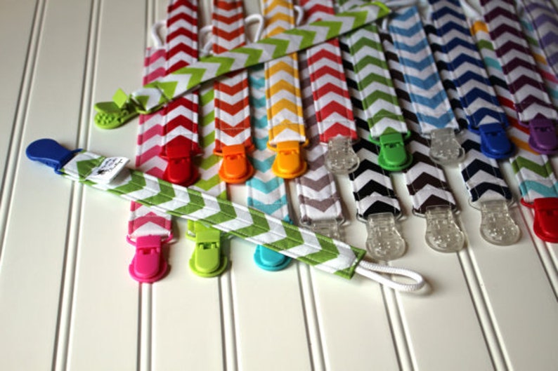 Personalized Pacifier Clips with plastic clip, Chevron Pacifier Clips Mam Gumdrop Nuk Avent Soothie Binky Clips zdjęcie 3