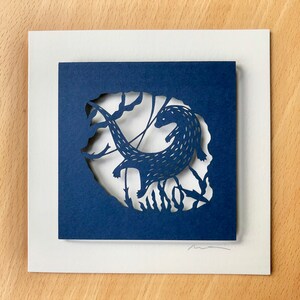 Découpée au laser, Carte de voeux écologique, Vierge, Signée individuellement, Art découpé en papier, Art animalier, Loutre