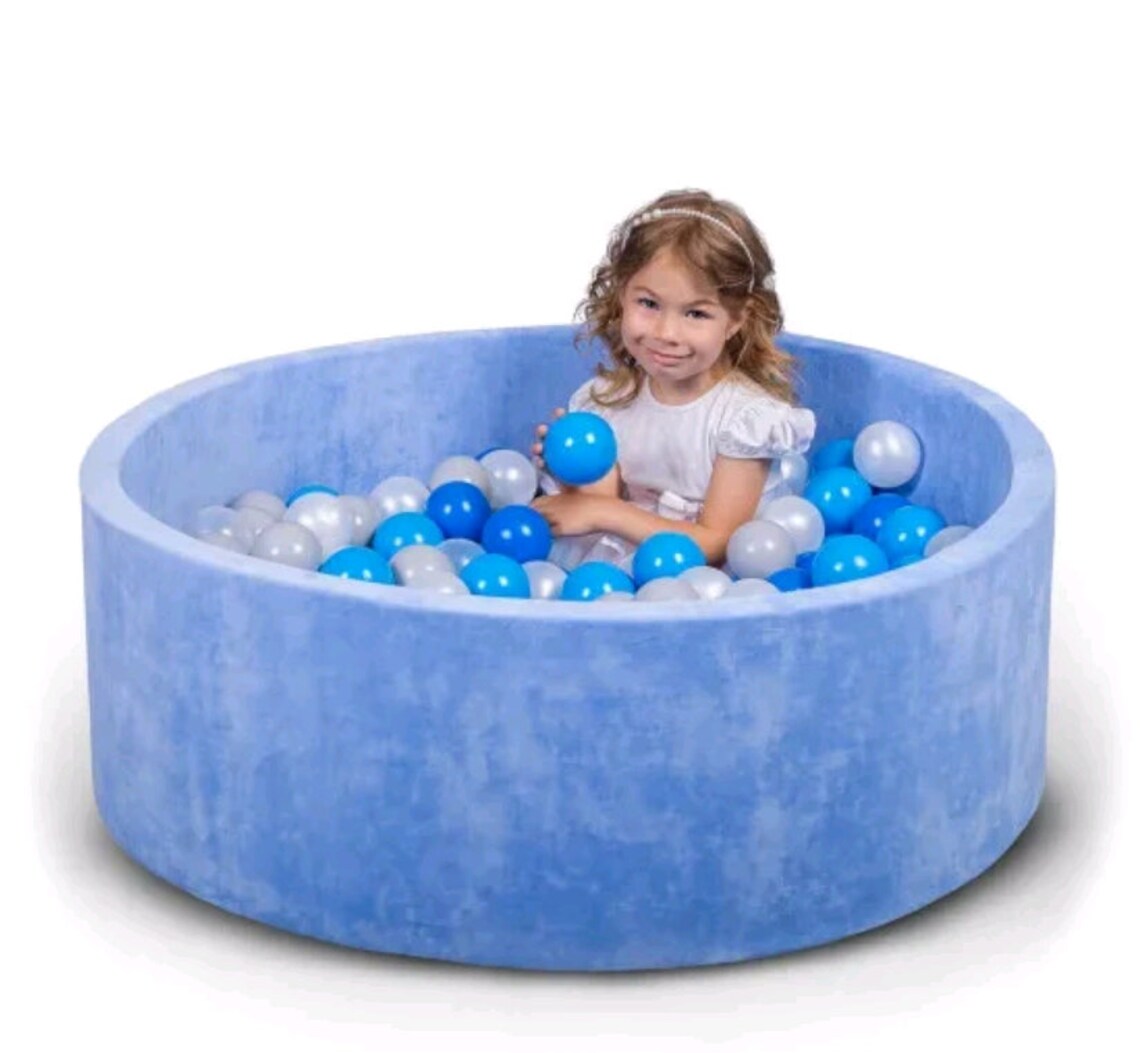 Blue Dry pool ball pit with 200 balls 80x40cm / Etsy