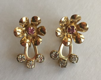 Gold Tone Flower Dangle Earring