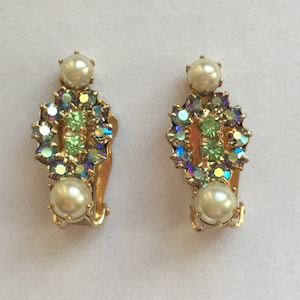Vintage Pearl Earrings
