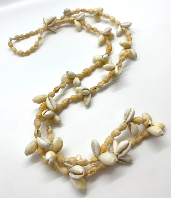 Vintage Seashell Necklace - image 6