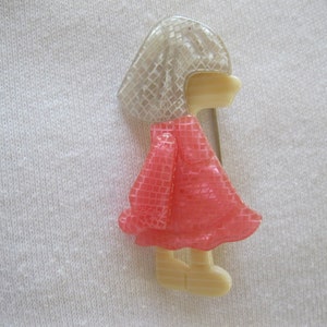 Poulbot Little Girl Pin By French Designer Lea Stein
