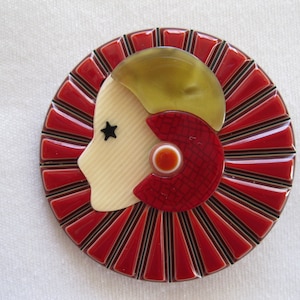 Collerette The Deco Lady Head Pin By French Designer Lea Stein
