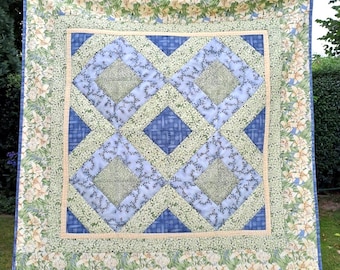 Quilt, Patchwork, Patchworkdecke, Tischdecke, Handarbeit, handgequiltet, 100%Baumwolle