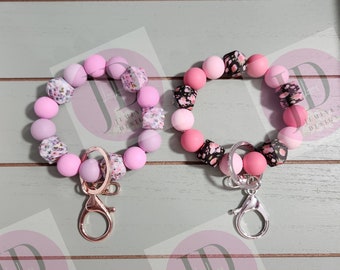 Stretchy/Elastic Beaded Bangle floral black & pink or lavender print Elastic Keychain/beaded Bangle for her/pink floral stretchy wristlet