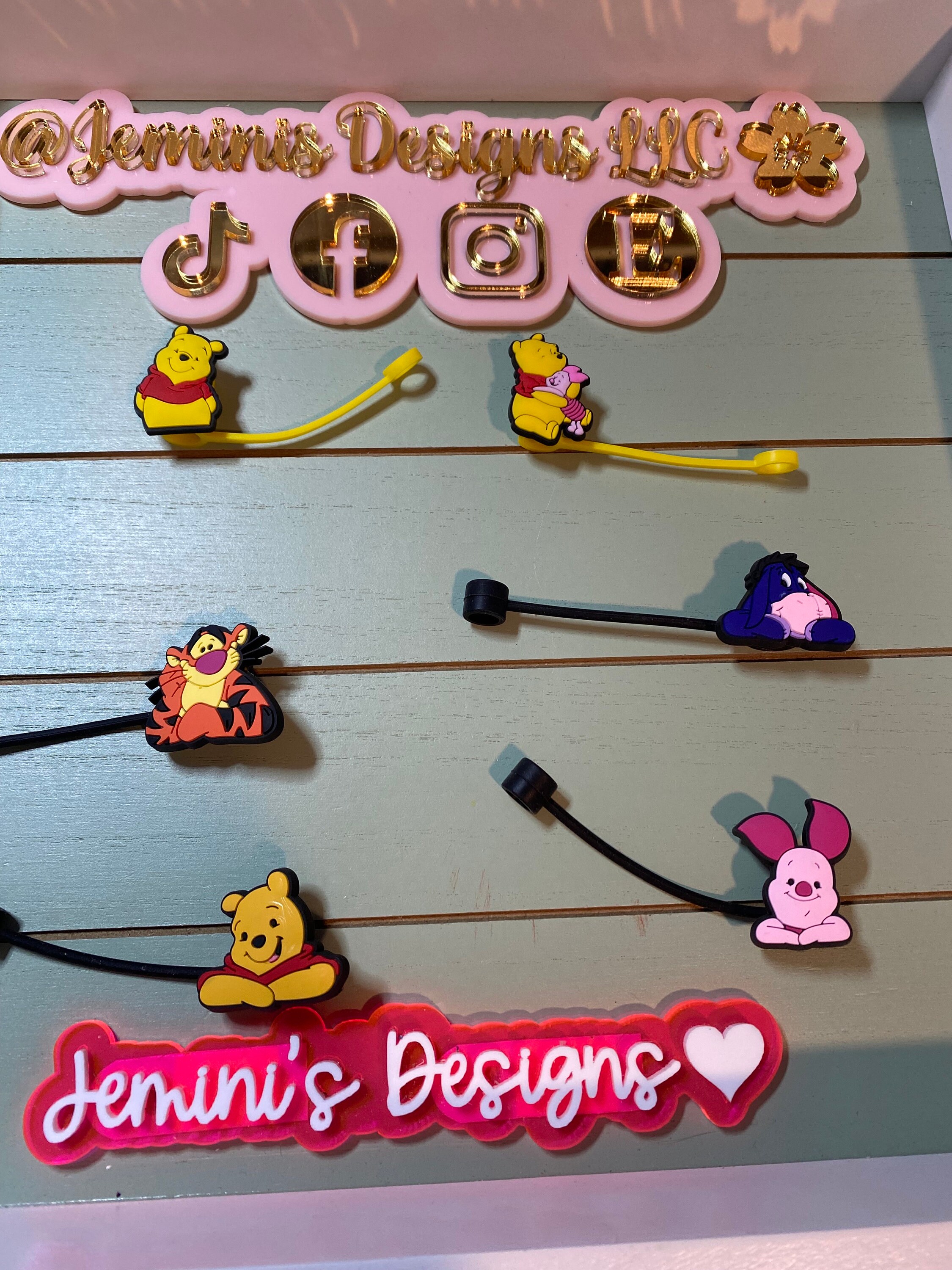 Bear and Friends Cup Straw Topper, Cute Straw Toppers Pooh, Cute Honeycomb  Straw Charm for Iced Coffee Straw, Magical Winnie Pooh Xmas Gifts 