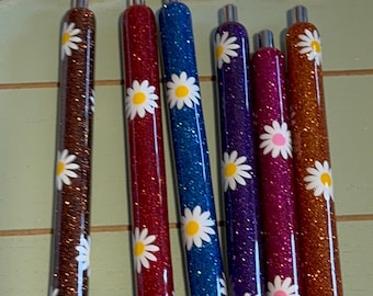 Daisy glitter pen, bold sunflower glitter pen with lots of sparkle. Floral glitter pen, Daisy floral pen/. Sunflower floral pen