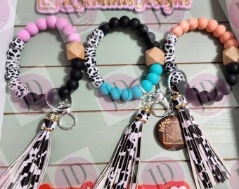 Beaded Bangle Cow Keychain with wood focal bead & optional Mama wood charm/beaded Bangle for her/brown cowboy wristlet Bangle bracelet