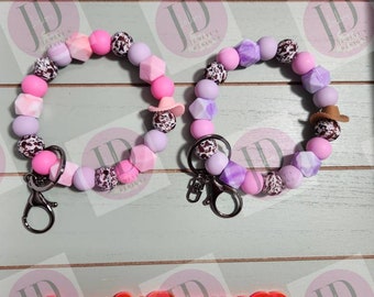 Ready to Ship Beaded Bangle Cowboy hat pink/lavender Keychain/beaded Bangle for her/brown cowboy wristlet Bangle bracelet