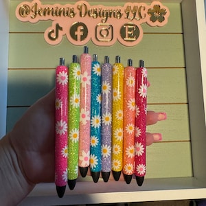 Daisy glitter pen, sunflower glitter pen with lots of sparkle. Floral glitter pen, Daisy floral pen/. Sunflower floral pen