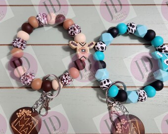 Aztec Beaded Bangle turquoise or brown Keychain/beaded Bangle for her/Aztec print cow wristlet/bangle turquoise or brown bracelet Bangle