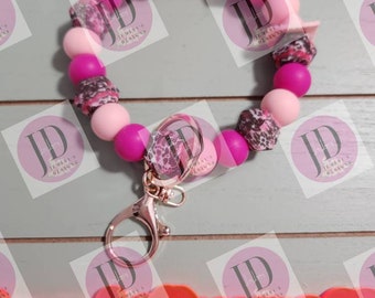 Cowgirl beaded hat pink and brown cow print Keychain/beaded Bangle for her/pink cowgirl wristlet/bangle cow wristlet bracelet