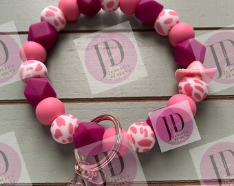 Ready to Ship Beaded Bangle Cowboy hat pink cow print Keychain/beaded Bangle for her/pink cowboy wristlet/bangle pink bracelet