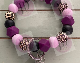 Ready to Ship Beaded Bangle purple /lav leopard /Keychain/beaded Bangle for her/purple Keychain/beadedleopard bangle bracelet wristlet