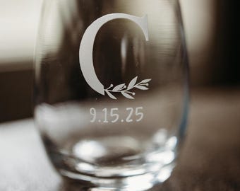 Etched Stemless Wine Glass, etched wedding wine glass, Gifts for Her, Personalized Wine Glass, Personalized wedding Gift, Bride wine