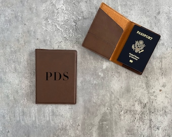 Personalized passport holder, Leather passport holder, Personalized Travel, Personalized Gifts, Groomsman gift, personalized passport cover