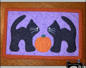 Patrón PDF para alfombra de taza de Halloween, patrón de alfombra de taza de gato negro, patrón de mini edredón de Halloween, patrón de costura de apliques de Halloween, tutorial, bricolaje
