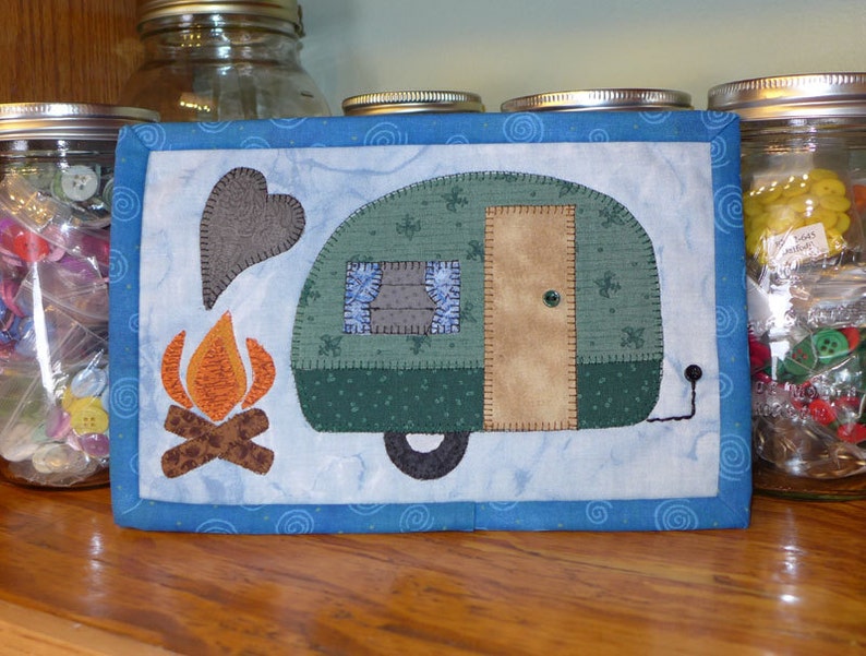 PDF Pattern for Camping Mug Rug, Camper Mug Rug Pattern, Vintage Camper Mini Quilt Pattern, Sewing Pattern, Tutorial, DIY image 4