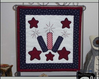 PDF Pattern for Patriotic Mini Quilt, Patriotic Applique Pattern - Patriotic Wall Hanging Pattern - Sewing Pattern, Tutorial, DIY