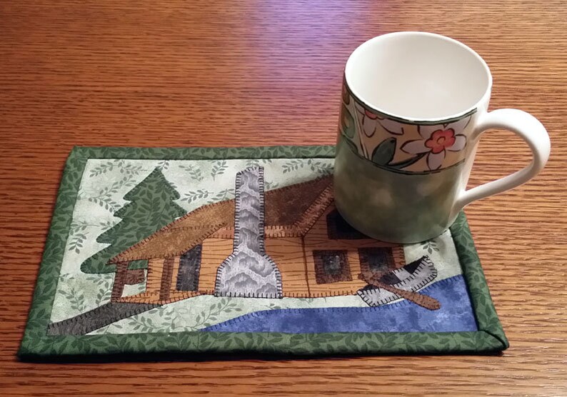 PDF Pattern for Lakeside Cabin Mug Rug, Cabin Mug Rug Pattern, Vacation Mini Quilt Pattern, Cabin Applique Sewing Pattern, Tutorial, DIY image 2