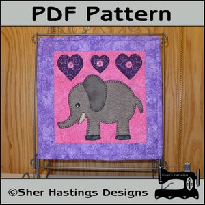 PDF Pattern for Elephant Mini Quilt, Elephant Applique Template - Elephant Wall Hanging Pattern - Elephant Sewing Pattern, Tutorial, DIY