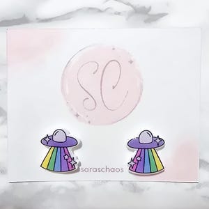 UFO Ohrstecker Hypoallergen UFO Ohrstecker schrulligen Ohrringe Außerirdischen Alien Raum Schmuck Neuheit Zubehör