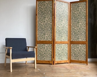 William Morris Willow Boughs Room Divider | Solid Wood Partition | Vintage Style Folding Screen