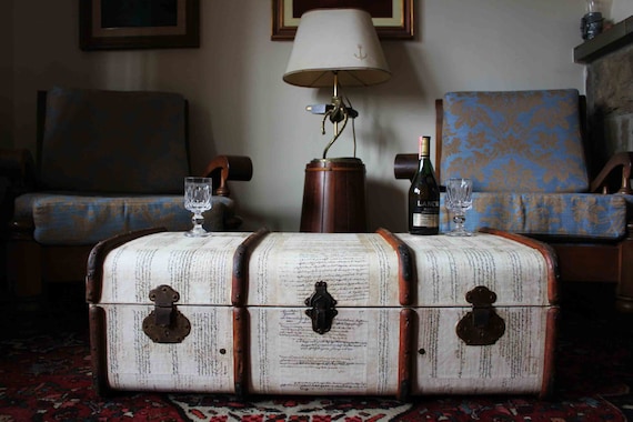 Vintage steamer outlet trunk coffee table
