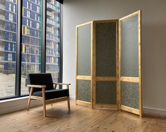William Morris Wallpaper Room Divider Folding Screen | Handmade wooden Decorative Vintage Partition Furniture - DOILLON #THEI