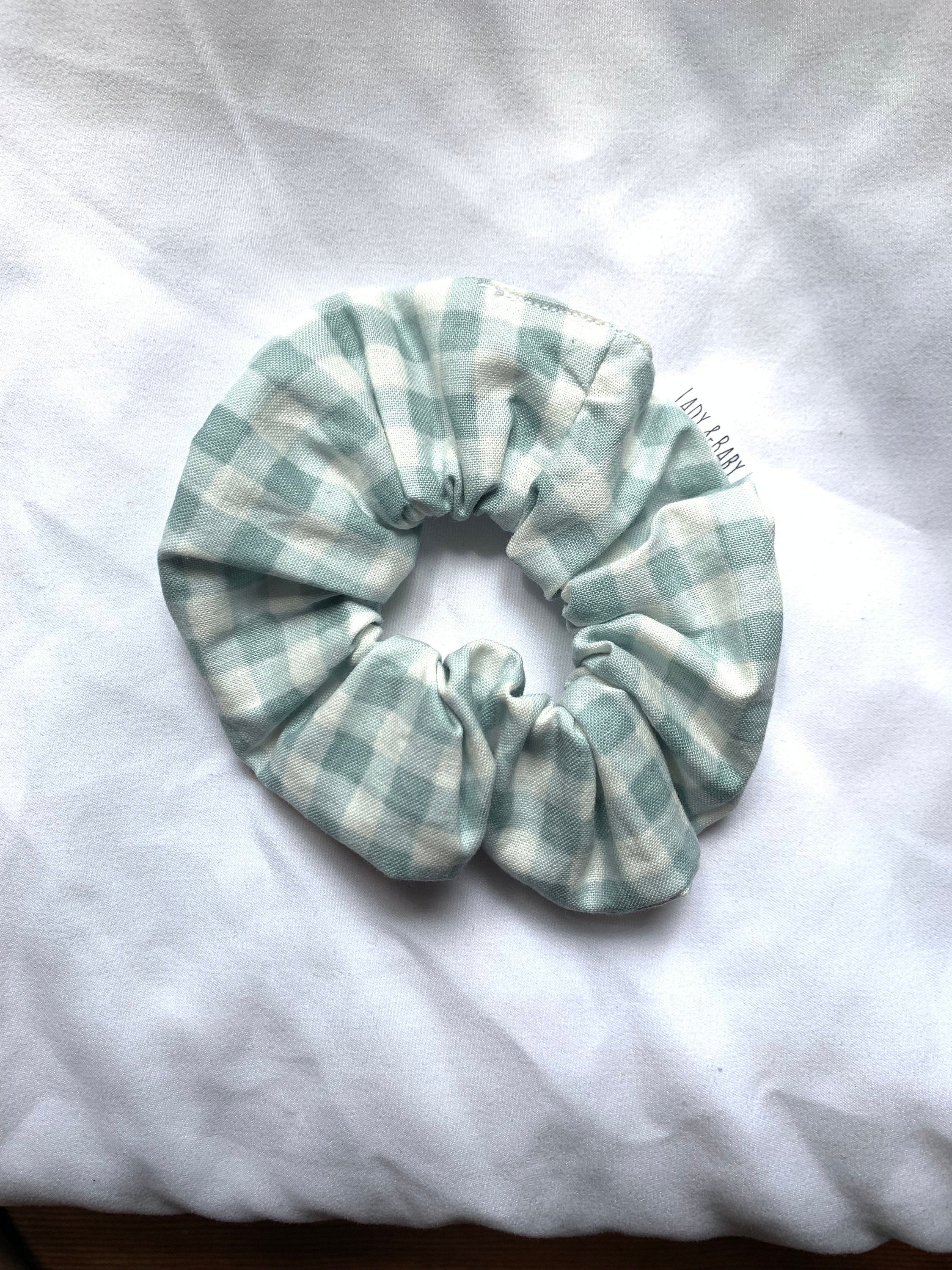 Spring time classic scrunchies Bee Floral print preppy gingham - Thumbnail 4