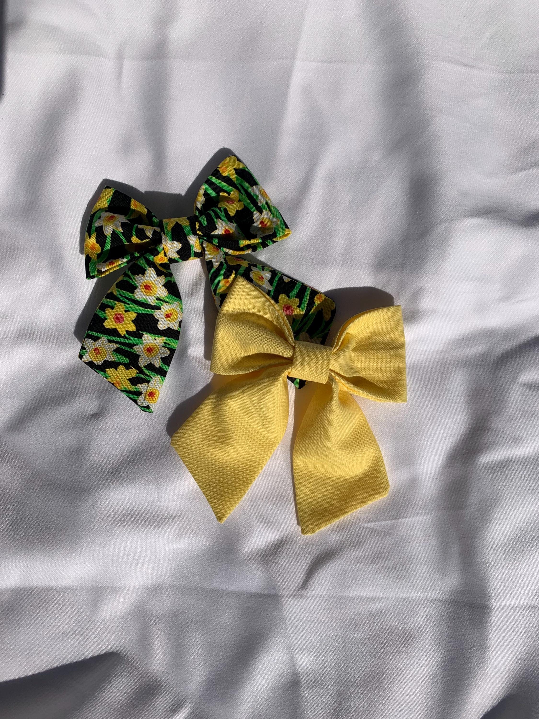 Daffodil Yellow floral print hairbows - Thumbnail 5