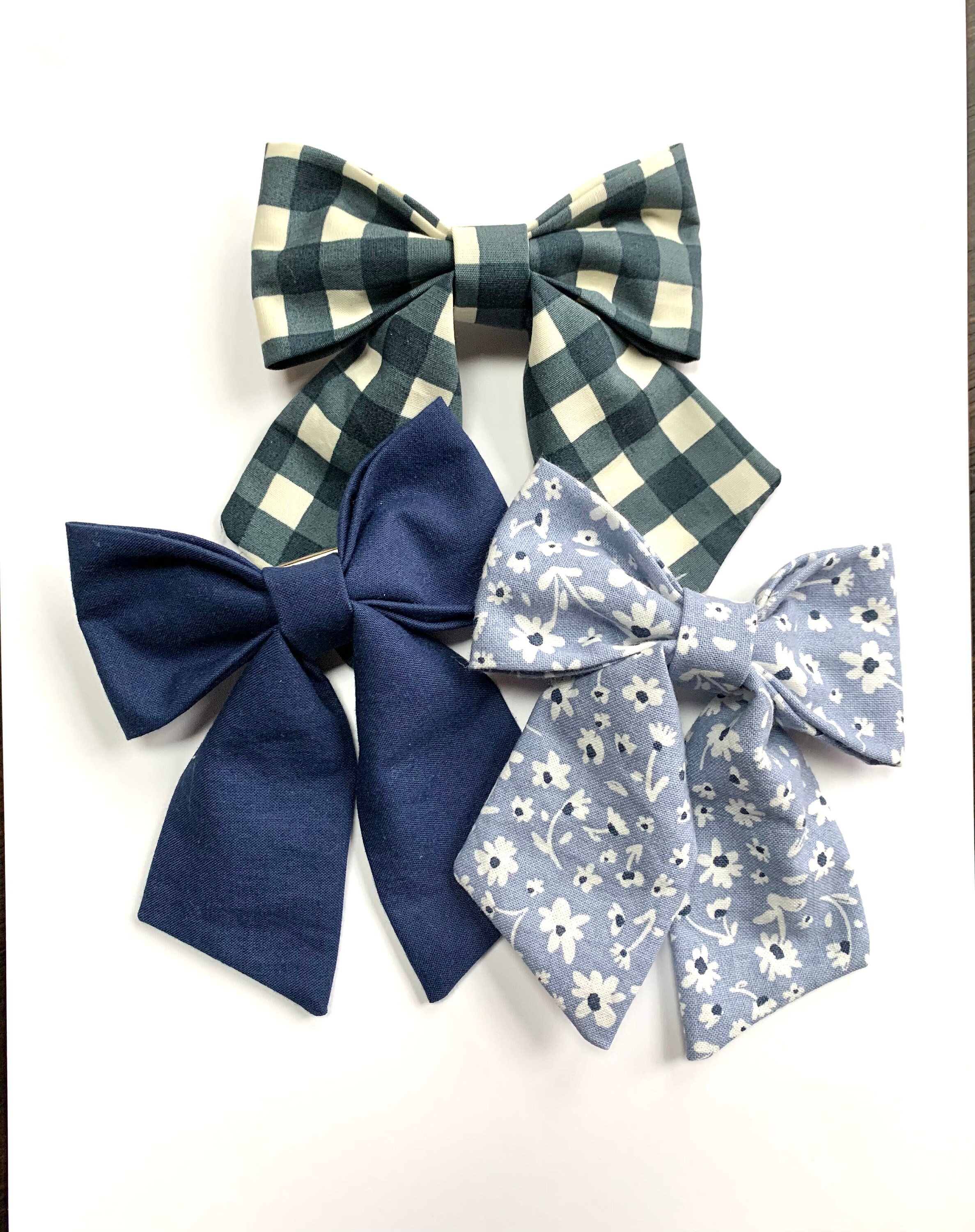 Navy Gingham Daisy and Navy Solid Medium Size sailor Bows - Thumbnail 6