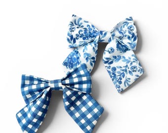 Lazos para el cabello con estampado floral azul y cuadros vichy