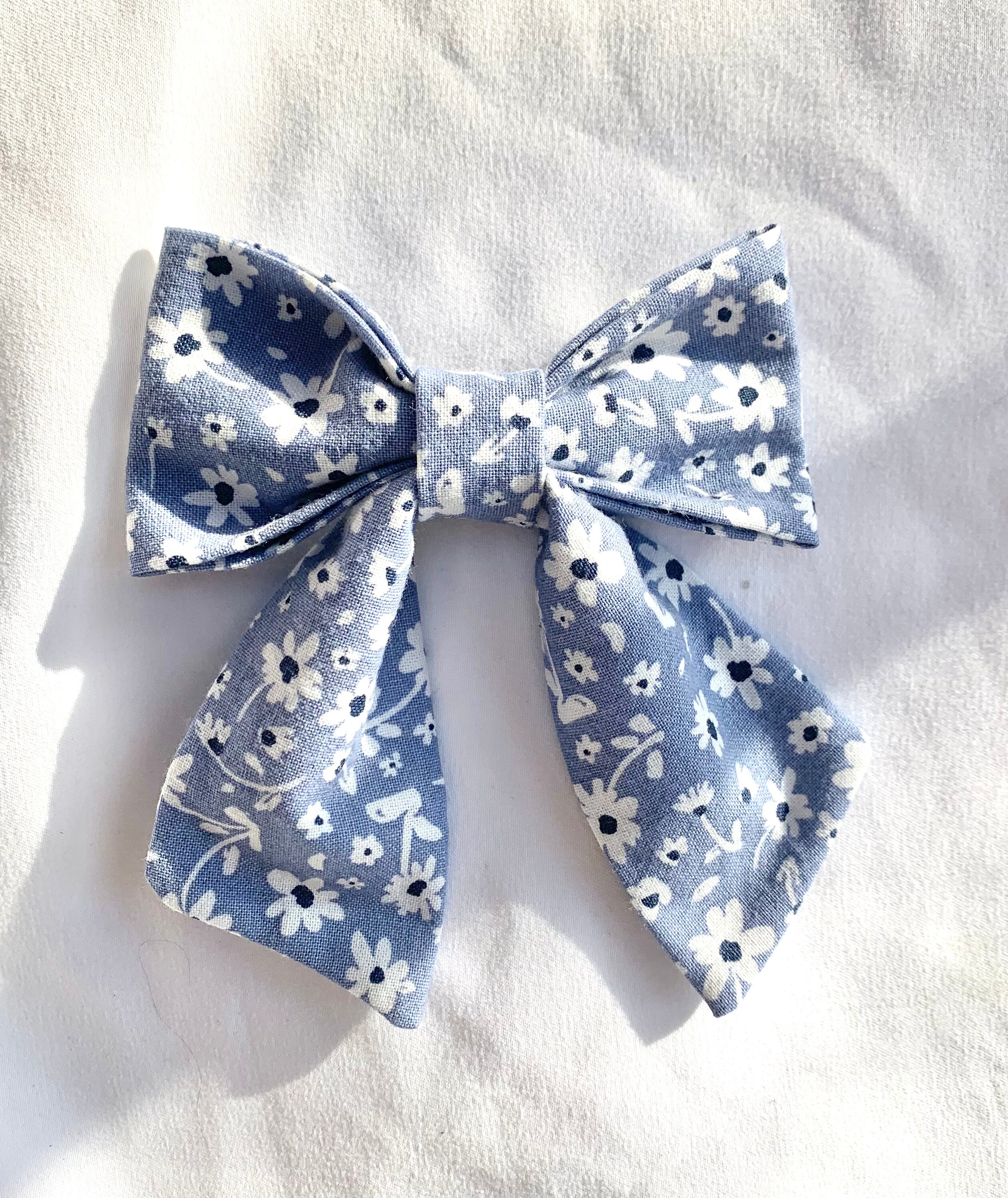 Navy Gingham Daisy and Navy Solid Medium Size sailor Bows - Thumbnail 2